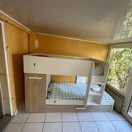 Agreable Dortoir En Bord De Jardin Lit 1 Castres (Tarn)